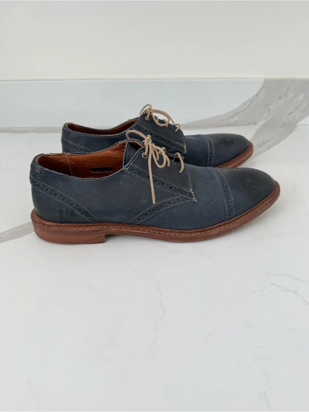 Allen Edmonds Bainbridge Navy Blue Leather Brogue Cap Toe Derby Shoes